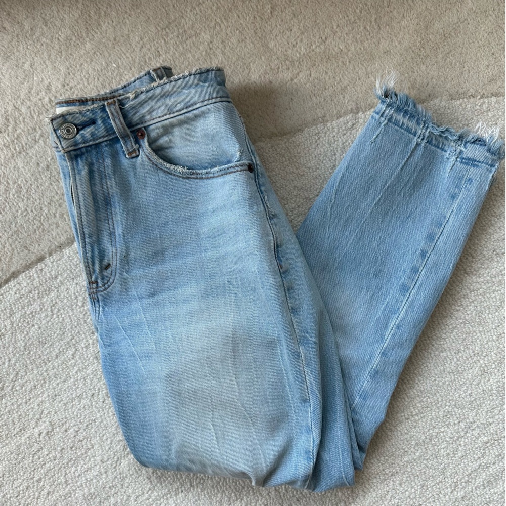 Abercrombie High Rise Mom Jeans